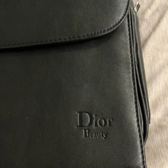 Dior Elegant Black Large Makeup Briefcase (NEW) - Picture 3 of 8